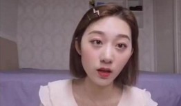 吃瓜她进娱乐圈却红了,她的逆袭之路