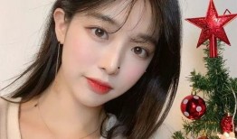 抖音网红美女 吃瓜图片,揭秘娱乐圈幕后真相！”