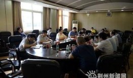 怎么做职业新闻爆料人员,揭秘职业新闻爆料人员的幕后故事