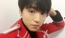 贺美琦粉丝爆料视频,揭秘明星幕后生活片段